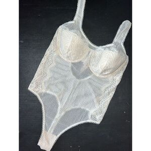 Victoria's Secret 36C,36D TEDDY Bodysuit One-piece COCONUT white ivory Lace